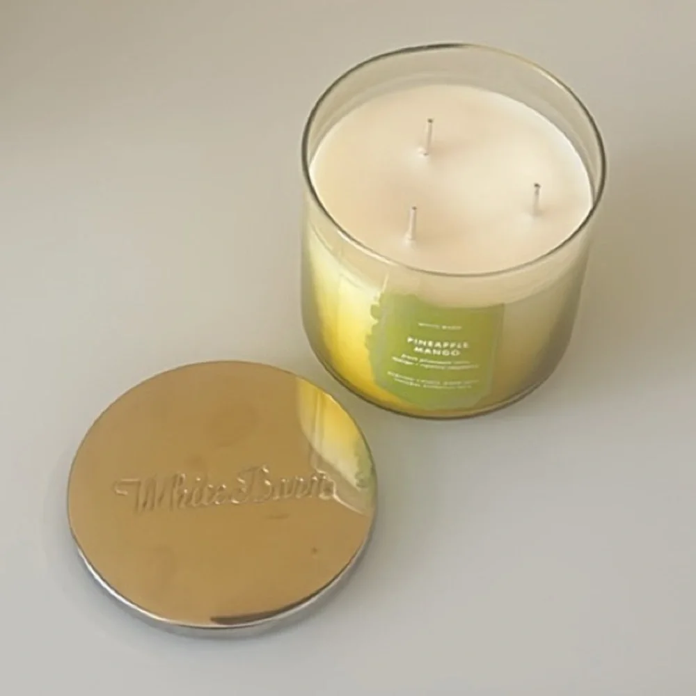 Bath & Body Works White Barn Pineapple Mango 3-Wick Candle